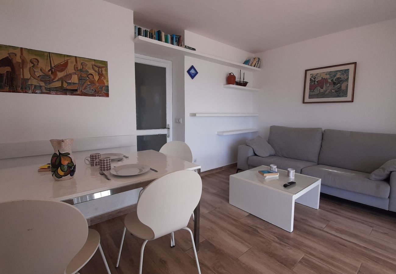 Apartamento en Llafranc - 1BON 2 - Apartamento para 6 personas en Llafranc en primera línea de mar