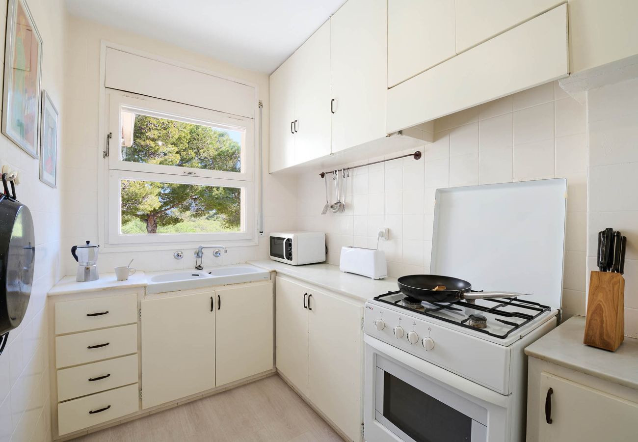 Apartamento en Calella de Palafrugell - 1CB X3 - Apartamento de 2 habitaciones en una zona muy tranquila con jardín y piscina comunitaria cerca de la playa de Calella de Palafrugell