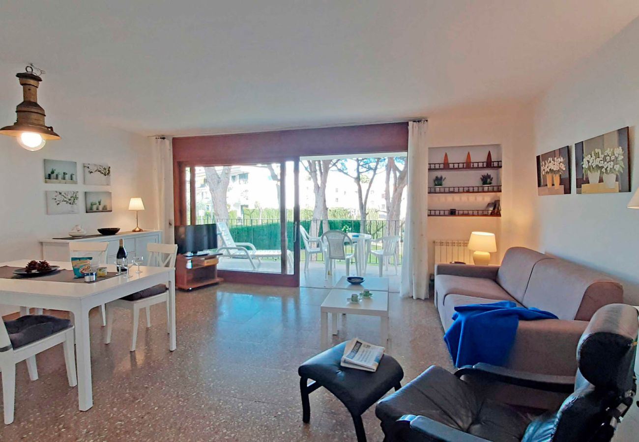 Apartamento en Calella de Palafrugell - 1CV - Acogedor apartamento con piscina comunitaria a solo 200m de la playa de Calella de Palafrugell