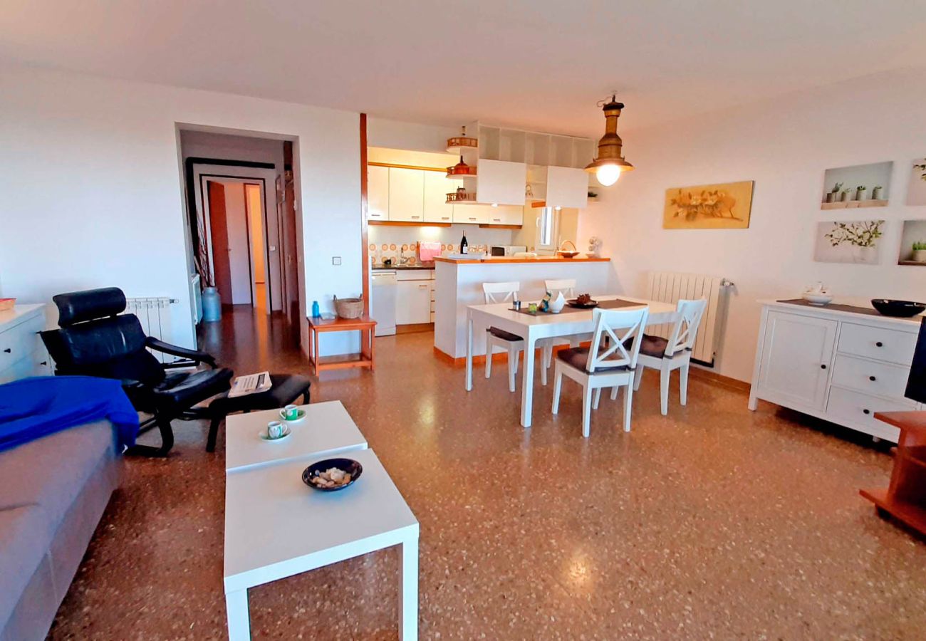 Apartamento en Calella de Palafrugell - 1CV - Acogedor apartamento con piscina comunitaria a solo 200m de la playa de Calella de Palafrugell