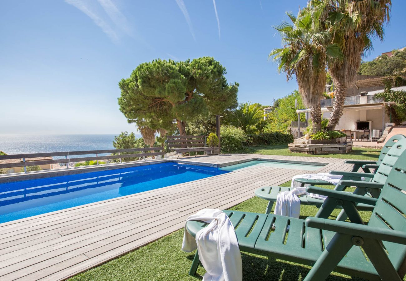 Villa en Lloret de Mar - 2CRIST01 - Preciosa casa de lujo con piscina, bonitas vistas al mar y situada cerca de la playa