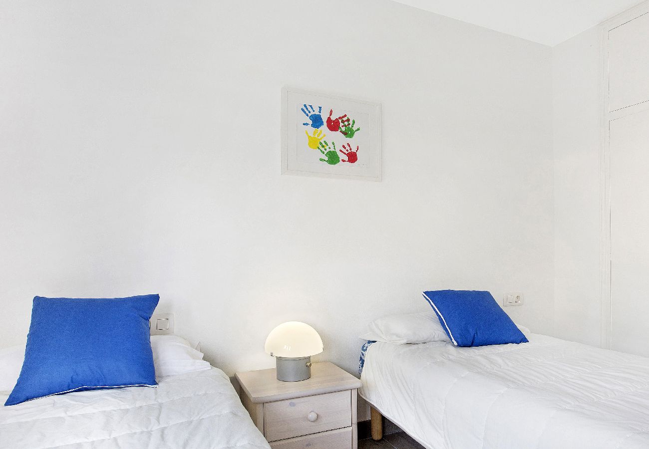 Apartamento en Calella de Palafrugell - 1I 51 - Apartamento reformado con piscina comunitaria situado a pocos minutos caminando de la playa de Calella de Palafrugell