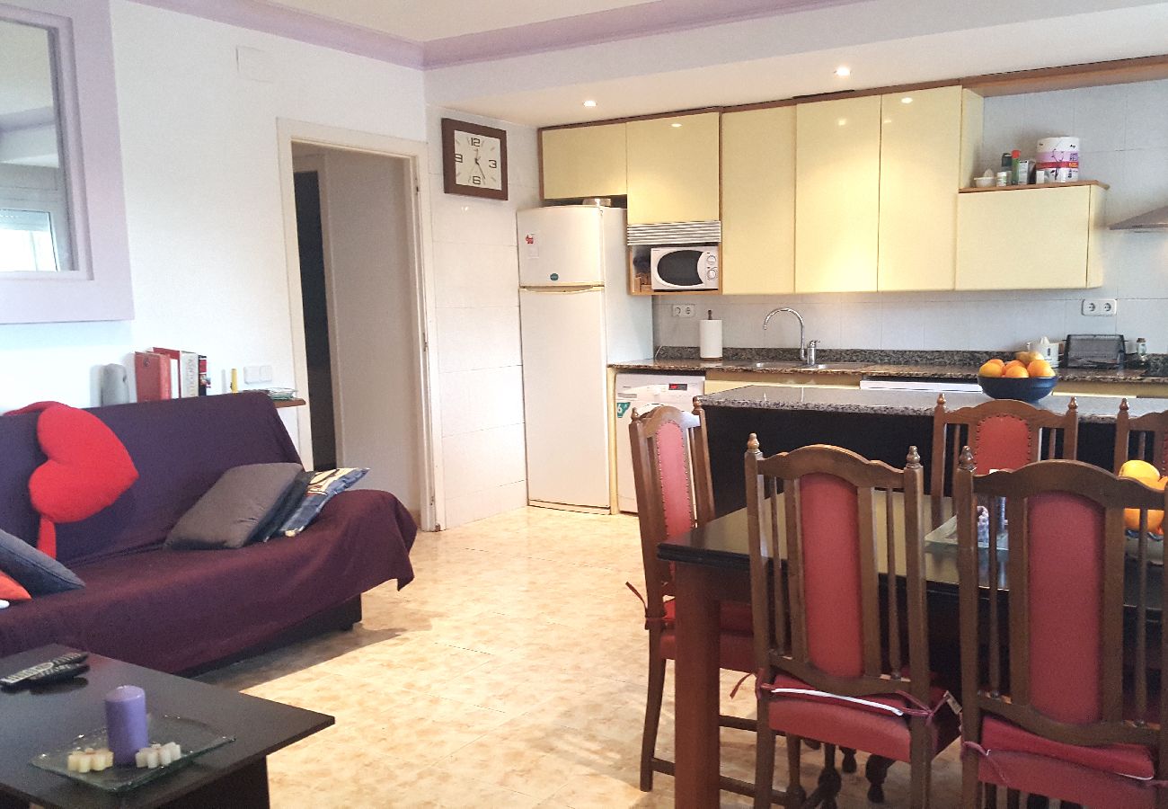 Apartamento en Calella de Palafrugell - 1MARIA PL - Apartamento sencillo con terraza ubicado a pocos minutos caminando de la tranquila playa de Calella de Palafrugell