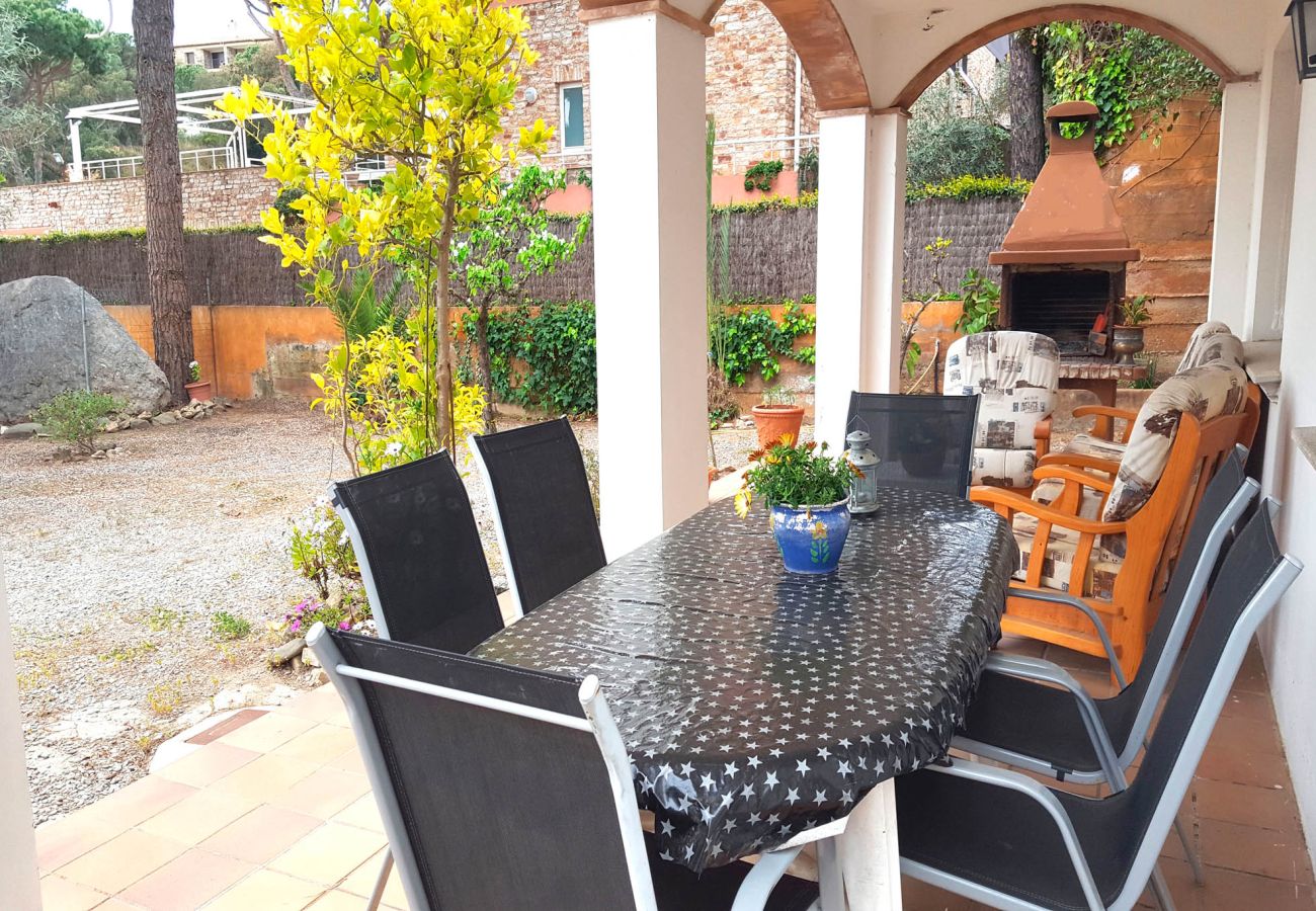 Apartamento en Calella de Palafrugell - 1MARIA PL - Apartamento sencillo con terraza ubicado a pocos minutos caminando de la tranquila playa de Calella de Palafrugell