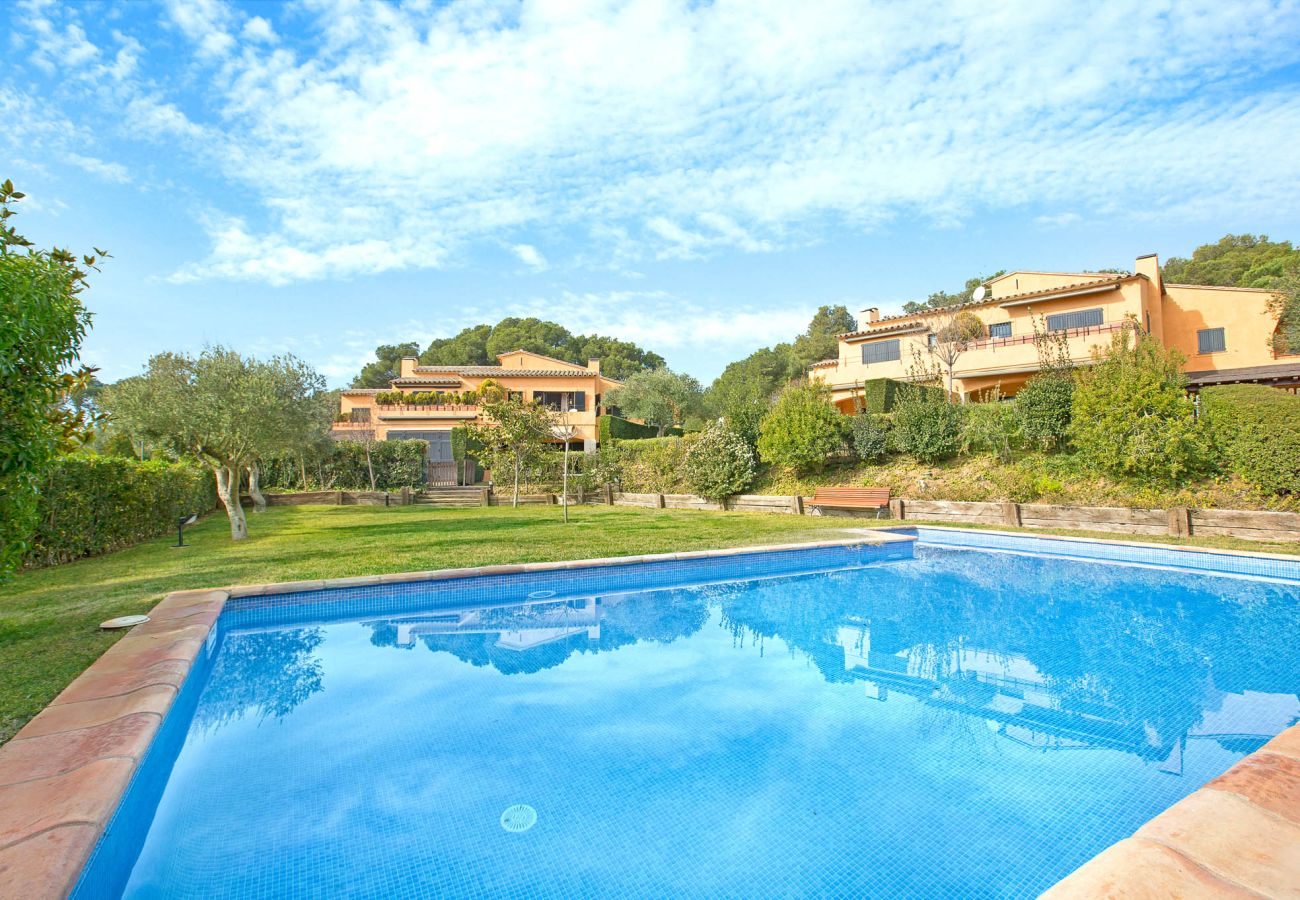 Villa en Llafranc - 1PAST 02 - Magnífica casa con piscina comunitaria ubicada en Llafranc, a tan sólo 450m de la playa