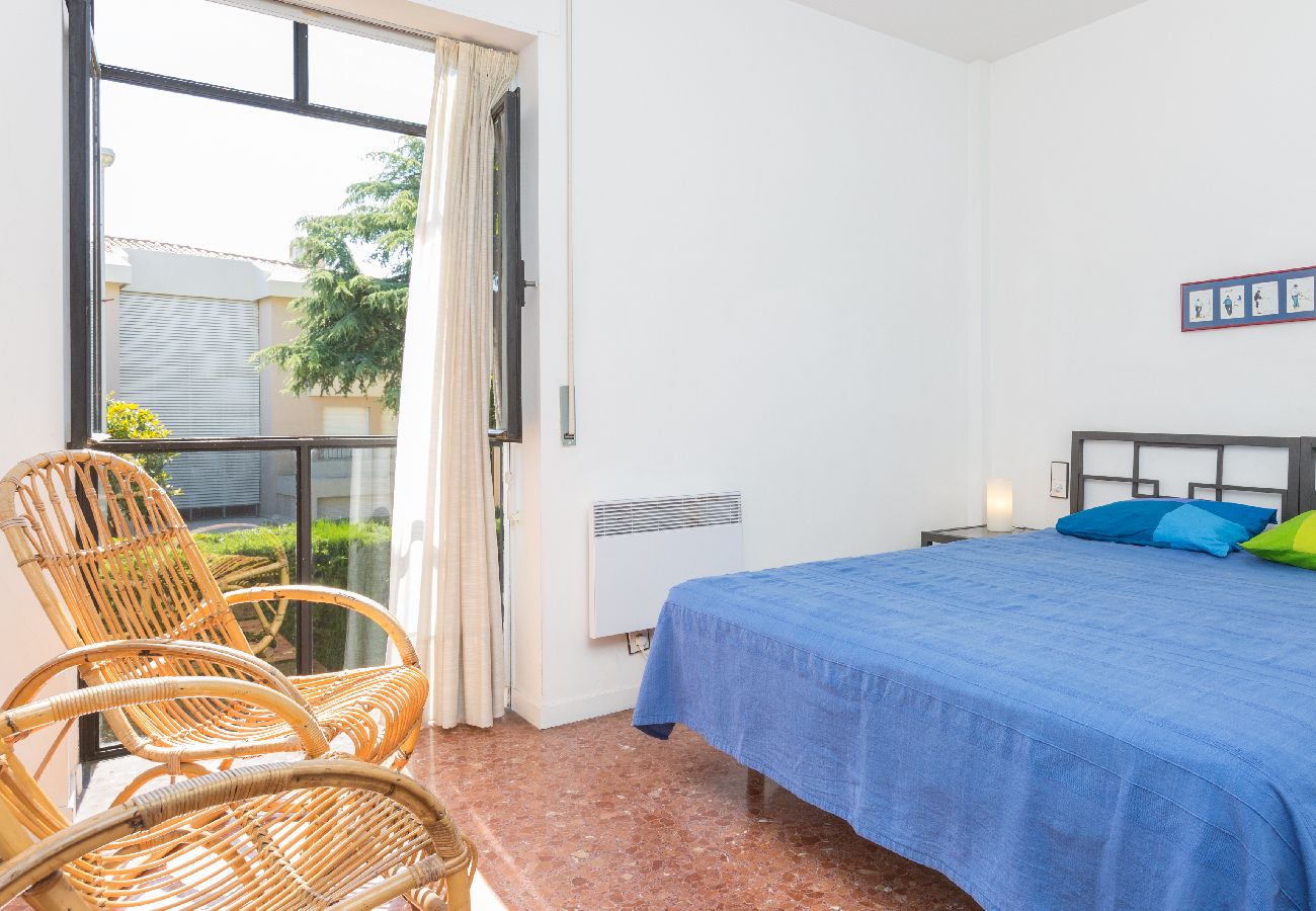 Apartamento en Calella de Palafrugell - 1PINEDA 01 - Acogedor apartamento para 8 personas situado a pocos minutos caminando de la playa de Calella de Palafrugell