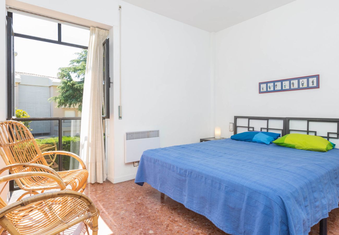 Apartamento en Calella de Palafrugell - 1PINEDA 01 - Acogedor apartamento para 8 personas situado a pocos minutos caminando de la playa de Calella de Palafrugell