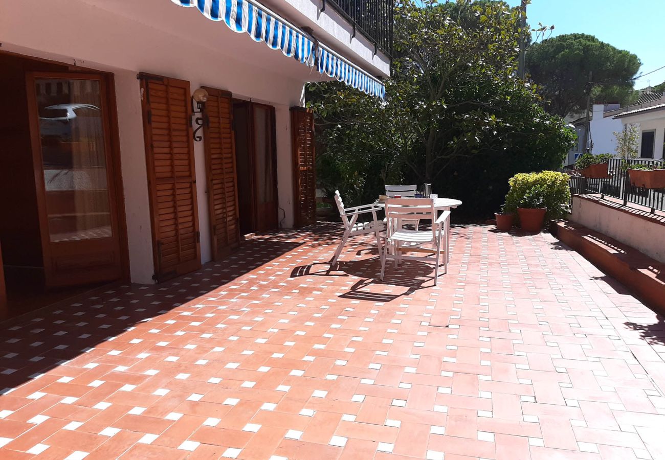 Apartamento en Llafranc - 1AL 01 - Apartamento sencillo con terraza cerca de la playa de Llafranc