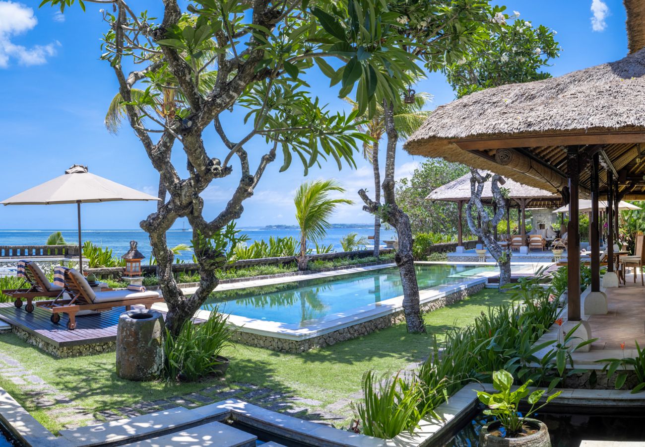 Villa en Sanur - Cemara - Casa con piscina y espectaculares vistas al mar en Bali