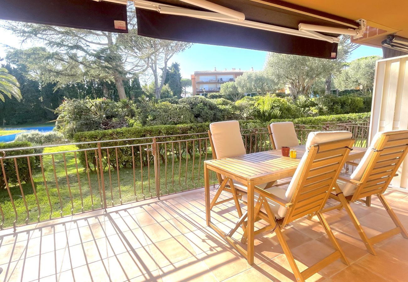 Apartamento en Calella de Palafrugell - ILLA 76 - Bonito apartamento con vistas al mar, piscina y cerca de la playa de Calella