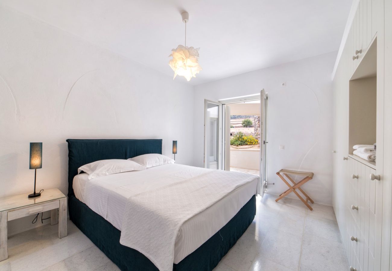 Villa en Paros - Tzane - Villa para 10 personas con piscina cerca de la playa de Paros (Grecia)