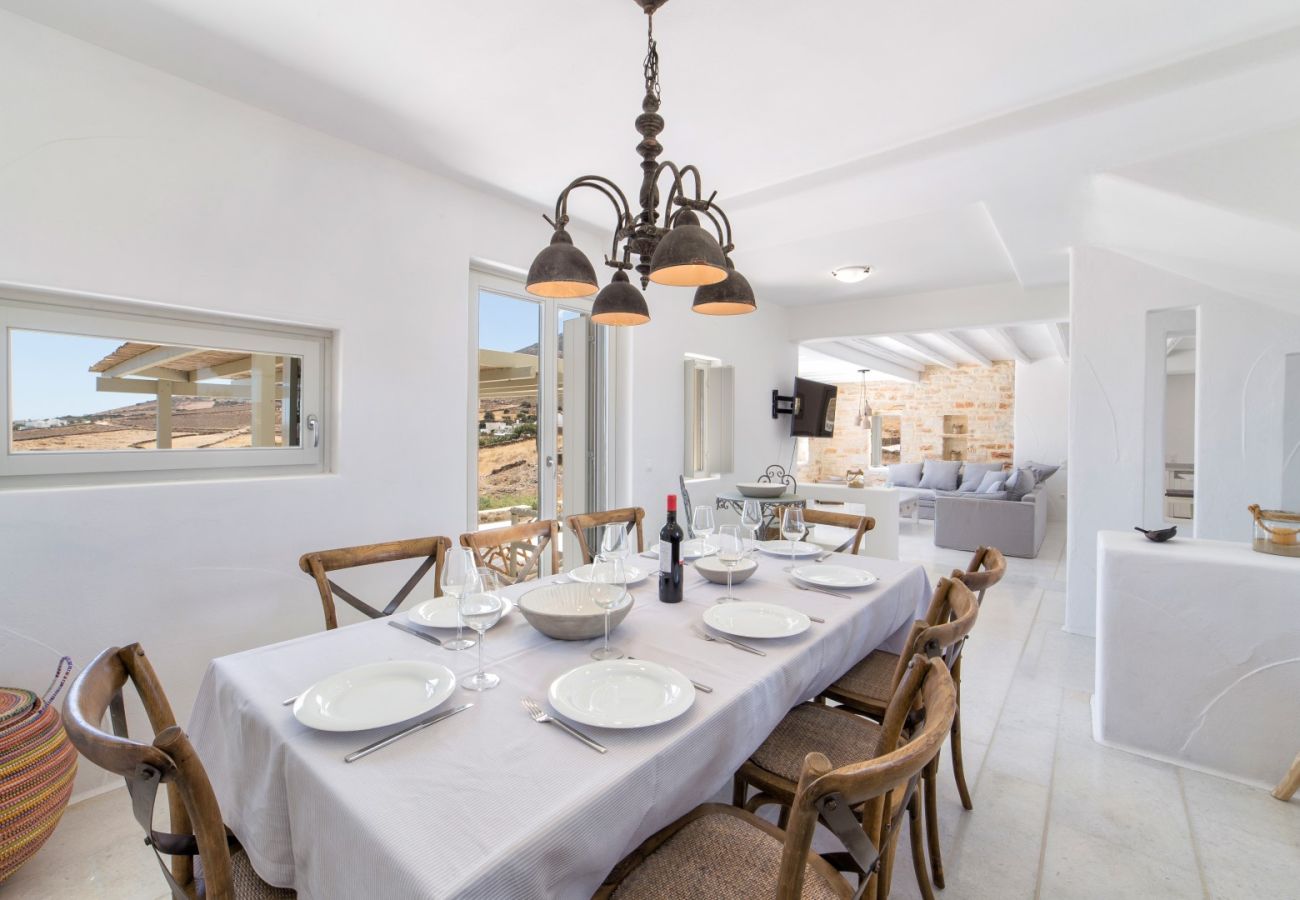 Villa en Paros - Tzane - Villa para 10 personas con piscina cerca de la playa de Paros (Grecia)