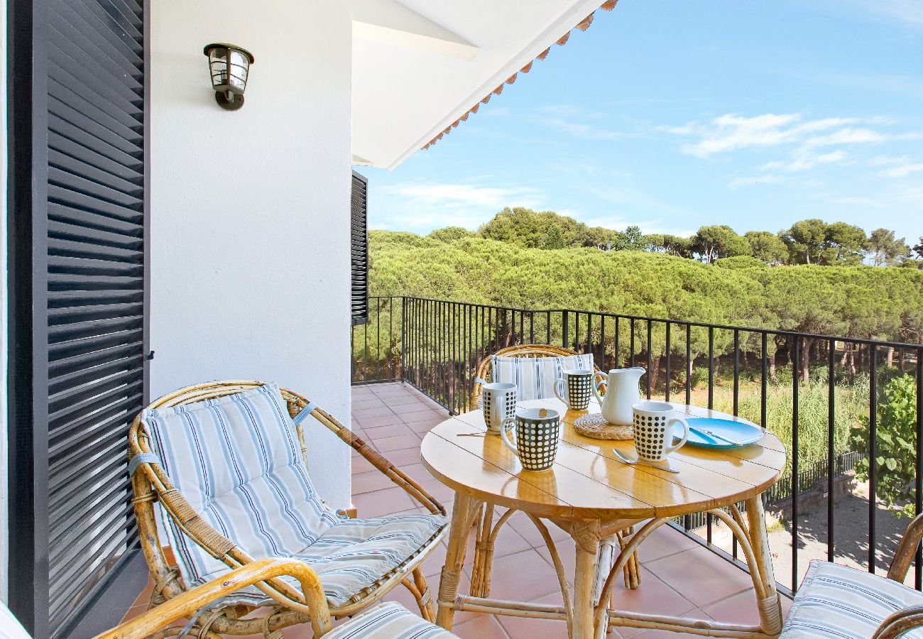 Apartament en Calella de Palafrugell - 1CAN01 - Acollidor apartament per 4 persones amb terrassa situat a prop de la platja de Calella de Palafrugell