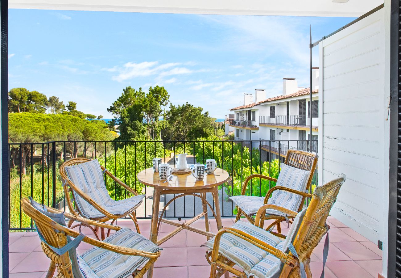 Apartament en Calella de Palafrugell - 1CAN01 - Acollidor apartament per 4 persones amb terrassa situat a prop de la platja de Calella de Palafrugell