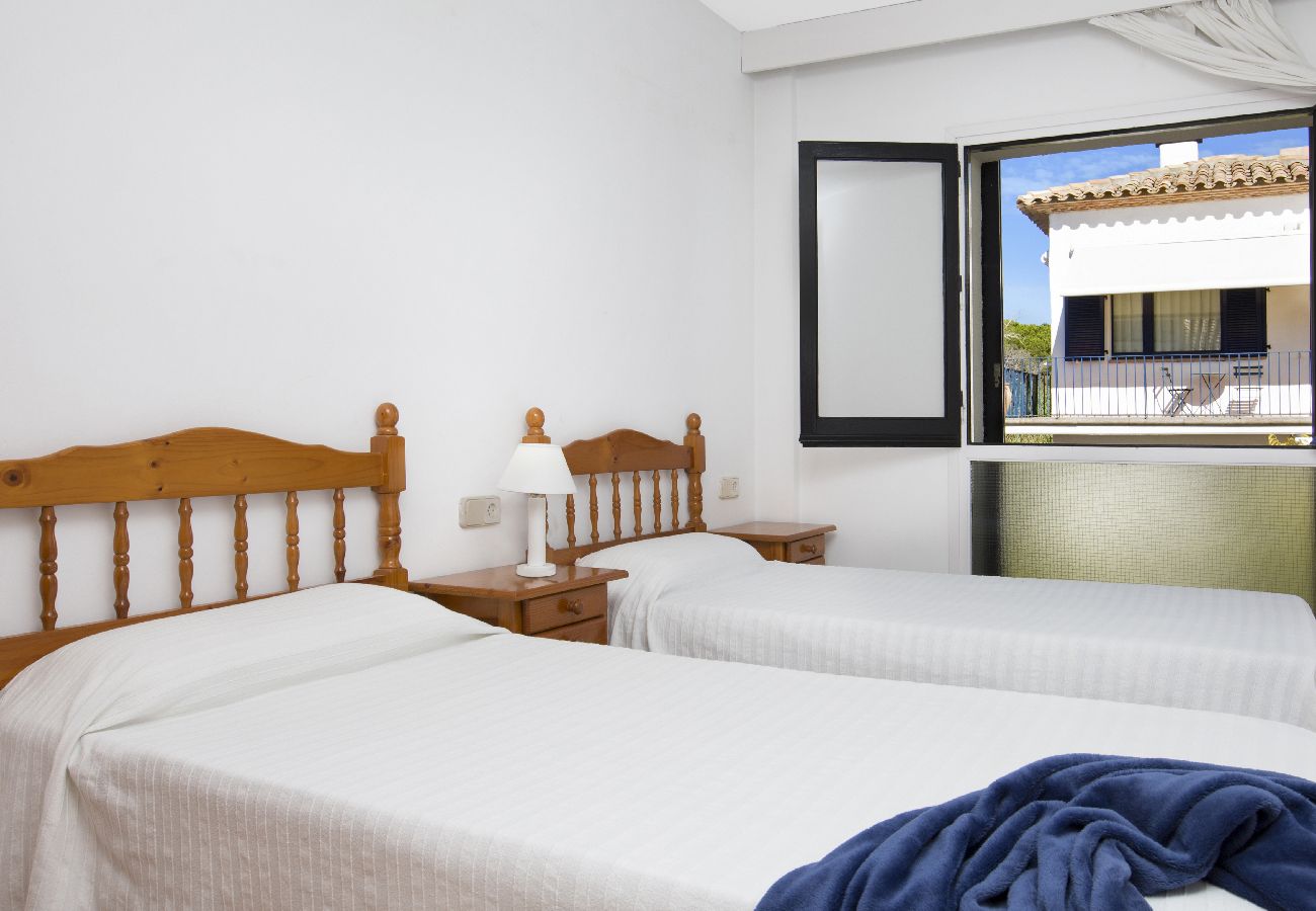 Apartament en Calella de Palafrugell - 1CAN02 - Apartament per 6 persones amb terrassa situat a primera línia de mar a Calella de Palafrugell 