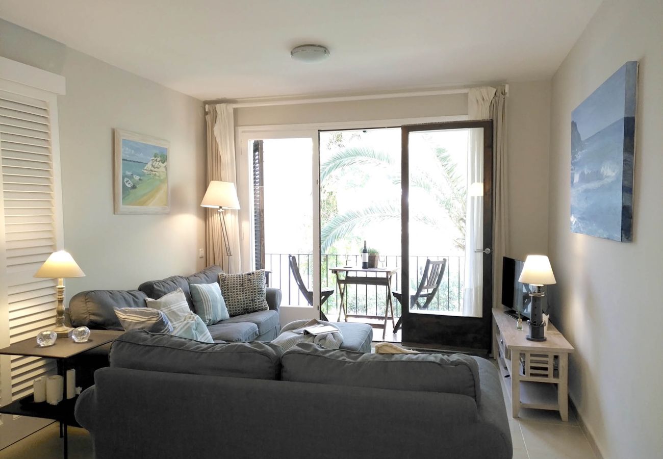 Apartament en Llafranc - 1CLIP B2 -Apartament renovat situat a Llafranc, a uns 500m de la platja