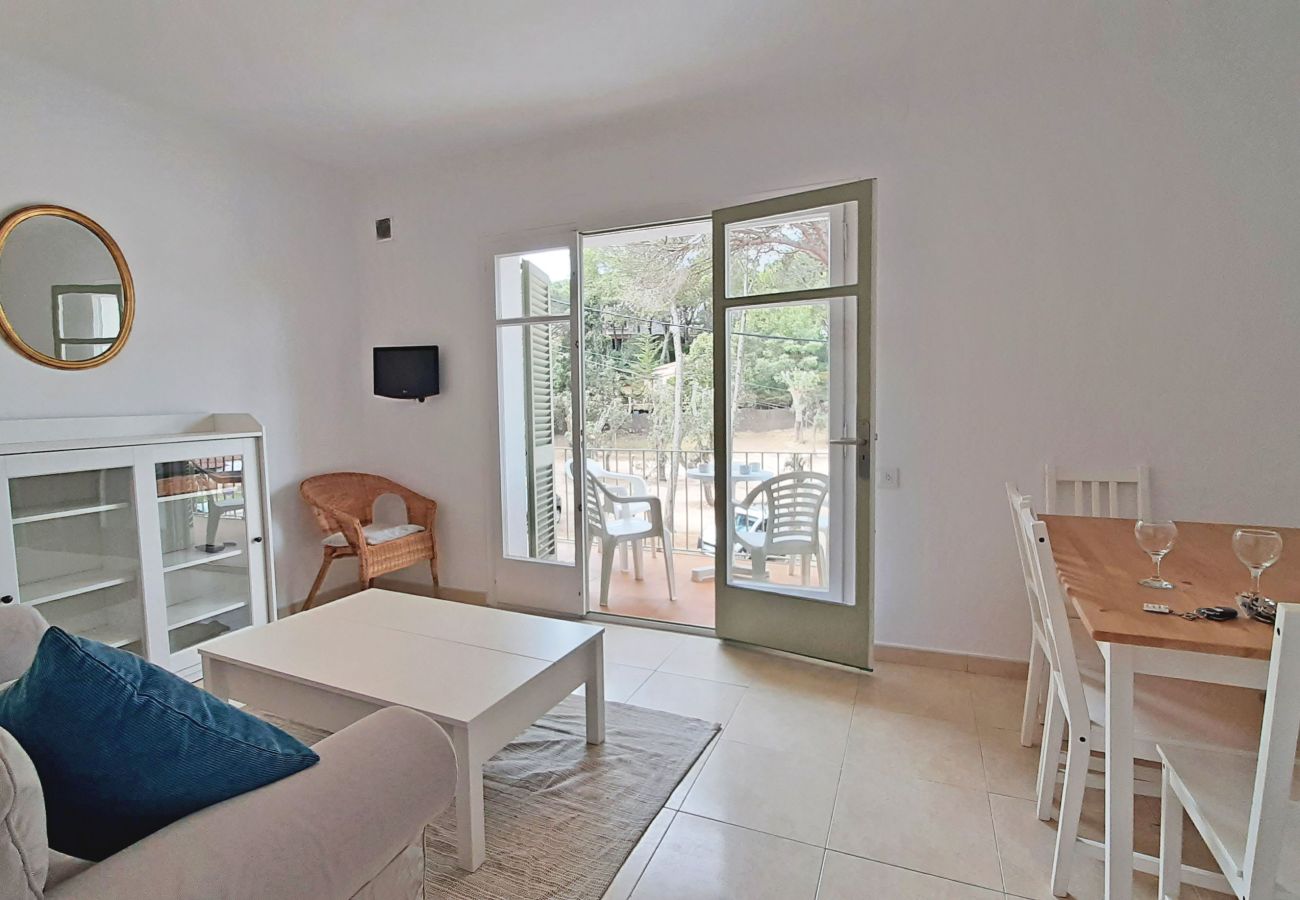 Apartament en Llafranc - 1GER 03 - Apartament senzill amb 3 habitacions a 150m de la platja de Llafranc