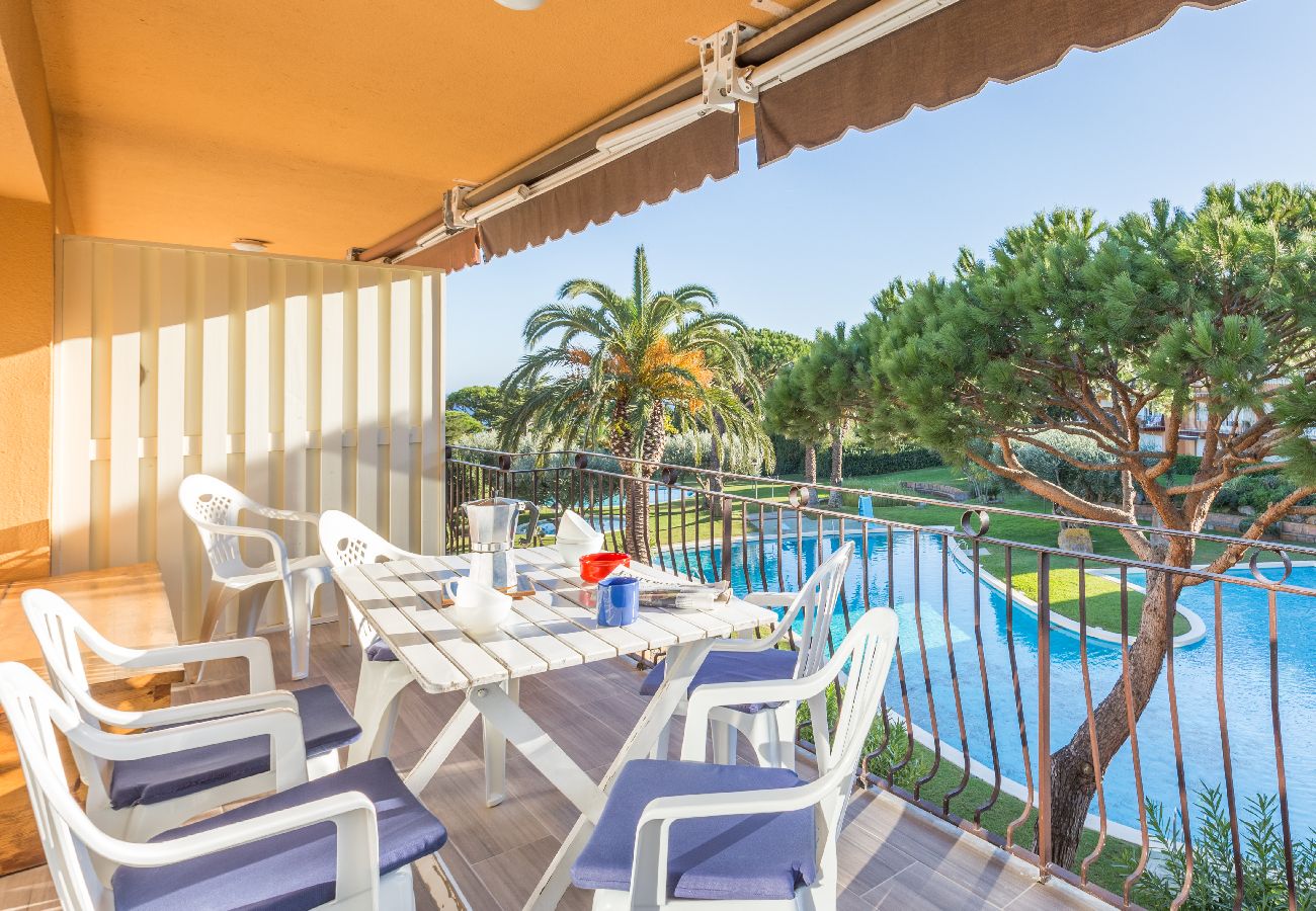 Apartament en Calella de Palafrugell - 1I 58 - Apartament reformat amb piscina comunitària situat a pocs minuts caminant de la platja de Calella de Palafrugell