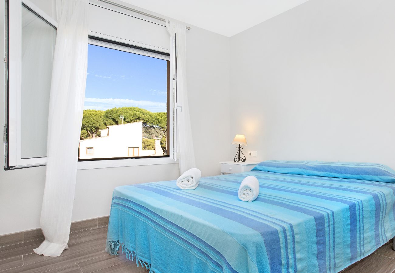 Apartament en Calella de Palafrugell - 1I 58 - Apartament reformat amb piscina comunitària situat a pocs minuts caminant de la platja de Calella de Palafrugell