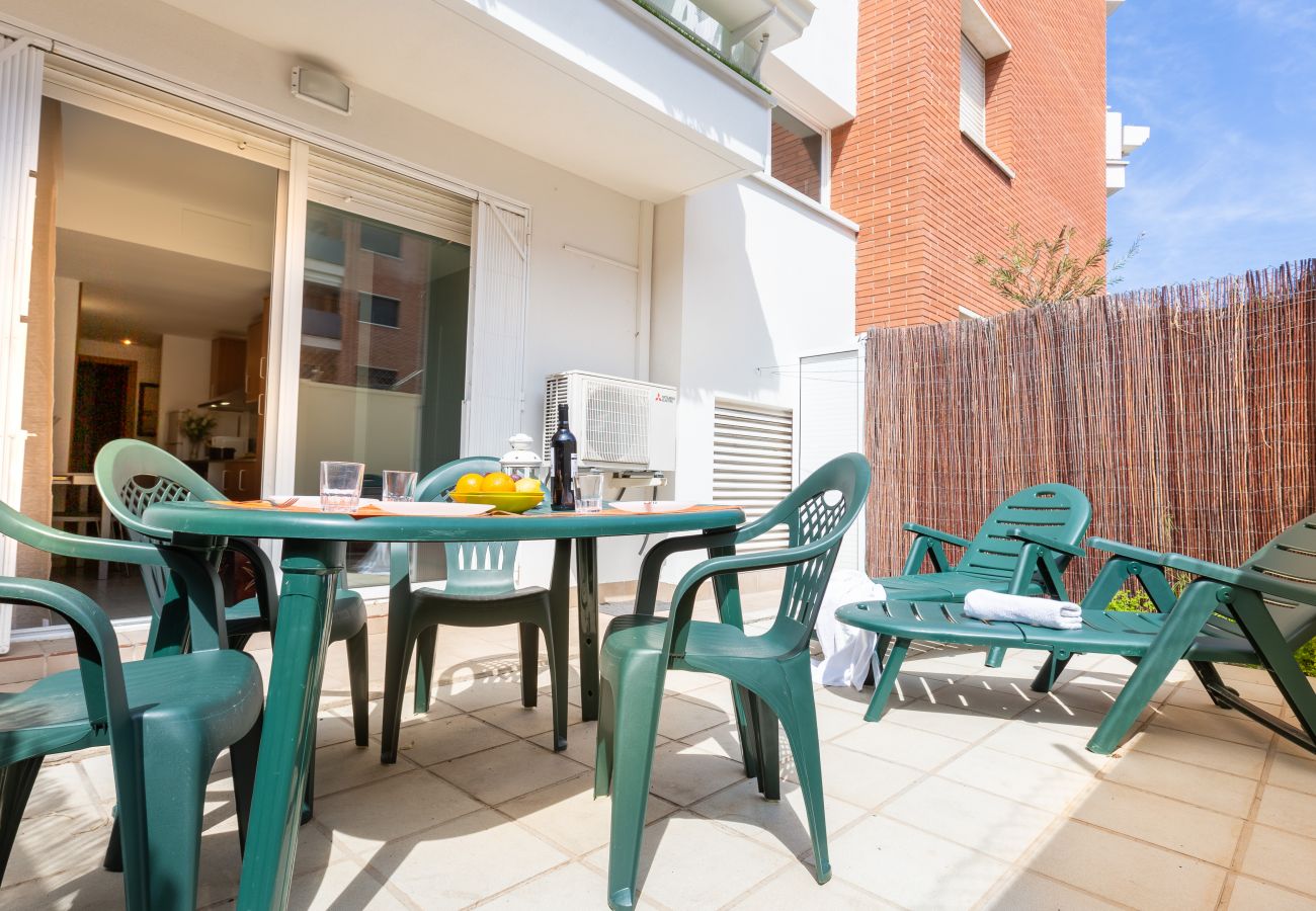 Apartament en Lloret de Mar - 2KIS02- Acollidor apartament per a 4 persones amb piscina situat a prop de la platja