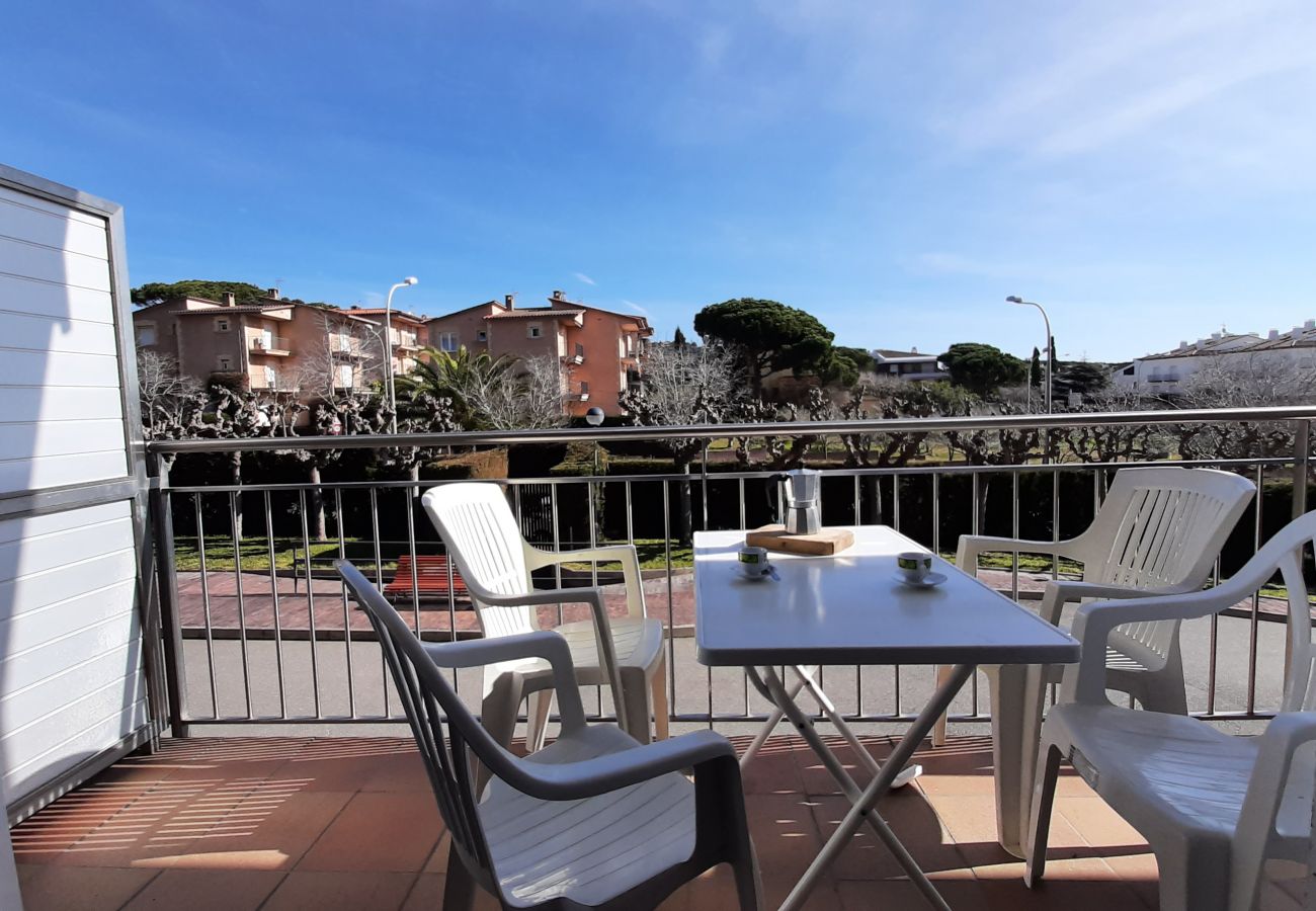 Apartament en Calella de Palafrugell - 1MG G2 - Apartament bàsic amb piscina comunitària situat a 400m de la platja de Calella de Palafrugell