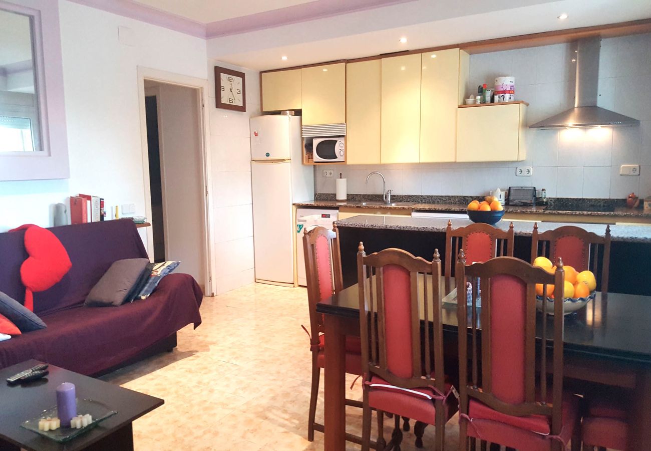 Apartament en Calella de Palafrugell - 1MARIA PL - Apartament senzill amb terrassa ubicat a pocs minuts caminant de la tranquil·la platja de Calella de Palafrugell