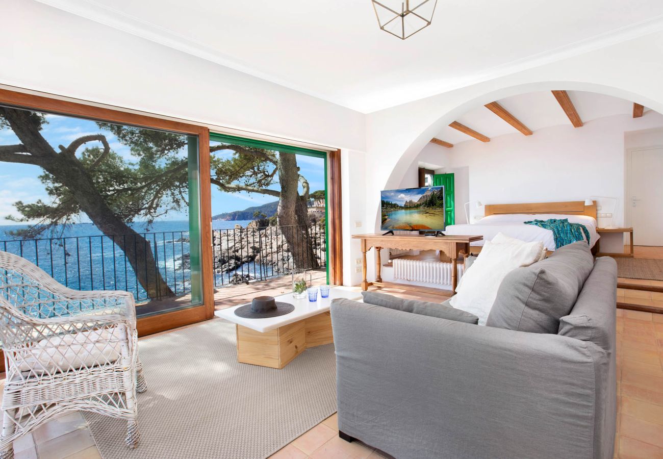 Vil.la en Llafranc - 1MARINE 01 - Casa amb unes espectaculars vistes al mar situada a una zona privilegiada al preciós camí de ronda entre Llafranc i Calella de Palafrugell