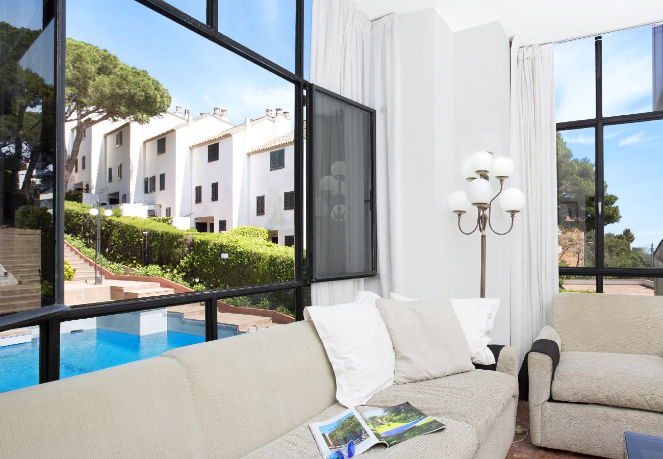 Apartament en Calella de Palafrugell - 1PINEDA 01 - Acollidor apartament per 8 persones situat a pocs minuts caminant de la platja de Calella de Palafrugell