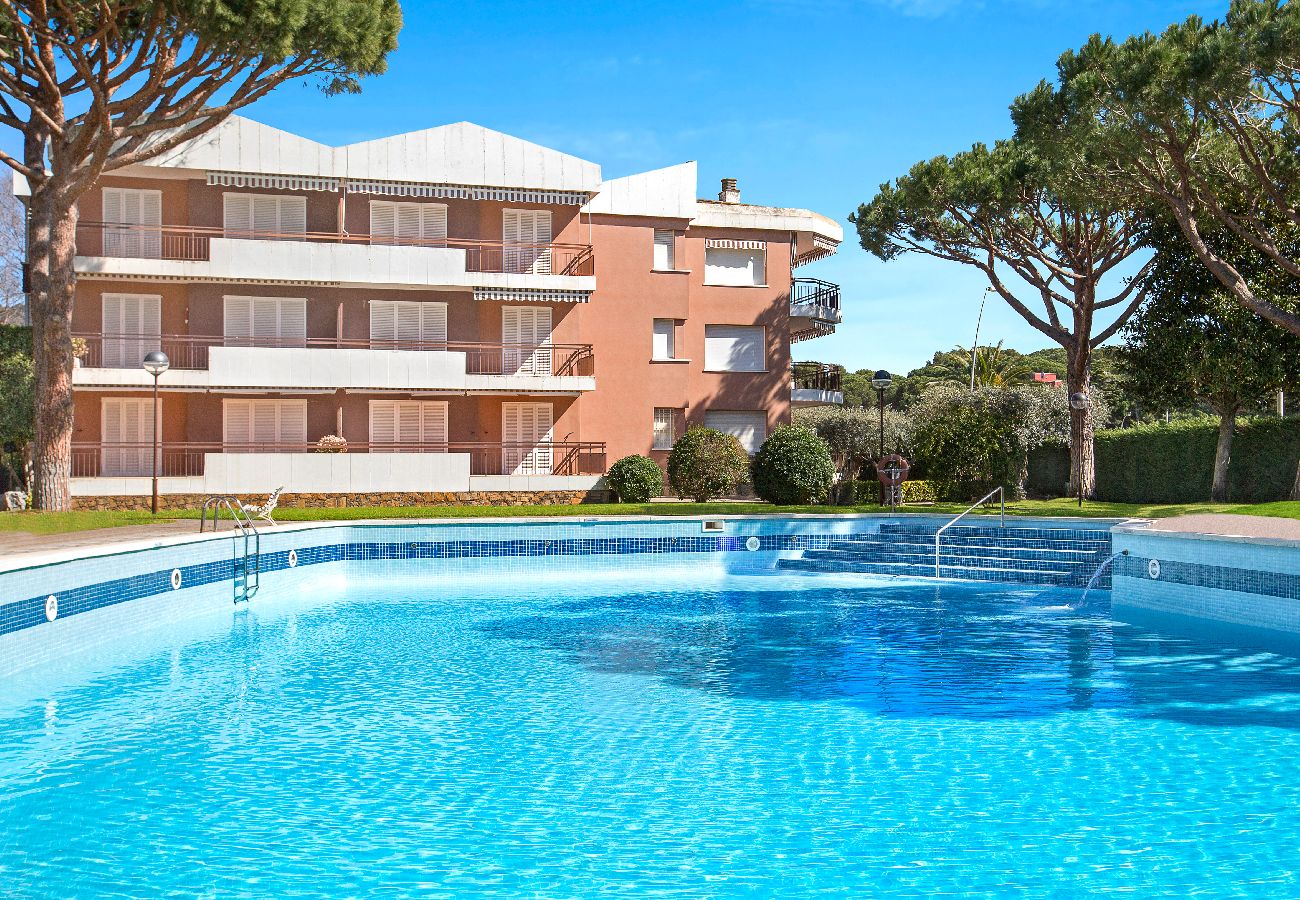 Apartament en Calella de Palafrugell - 1QV 01 - Acollidor apartament amb piscina comunitària i pàrquing a prop de la platja de Calella de Palafrugell