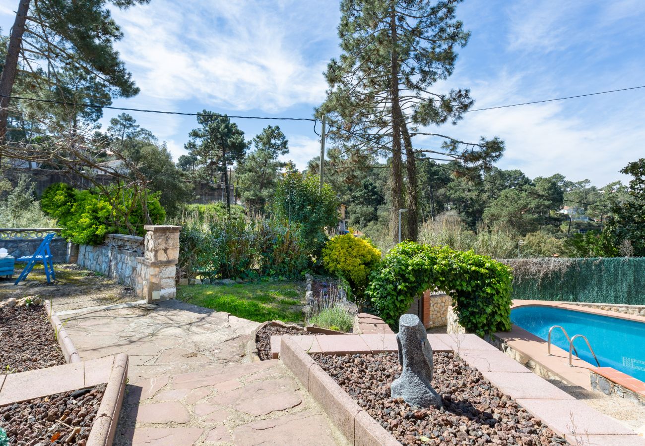 Vil.la en Lloret de Mar - 2TOR22 - Casa de 4 habitacions amb piscina privada situada a una zona tranquil·la a tan sols 7km de la platja de Lloret de Mar