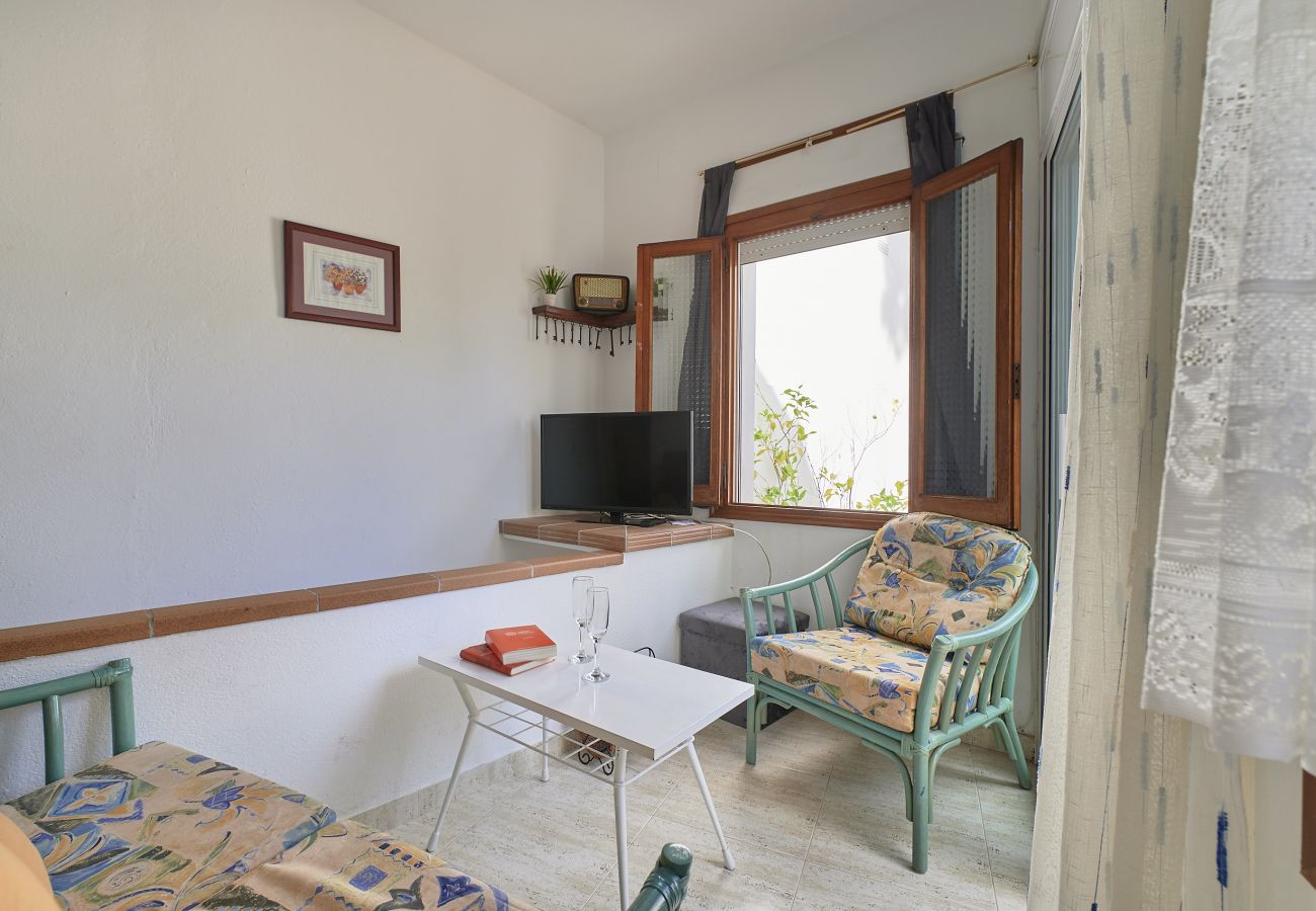 Apartament en Calella de Palafrugell - 1AUR 01 - Apartament de dos dormitoris amb terrassa a prop de la platja de Calella de Palafrugell