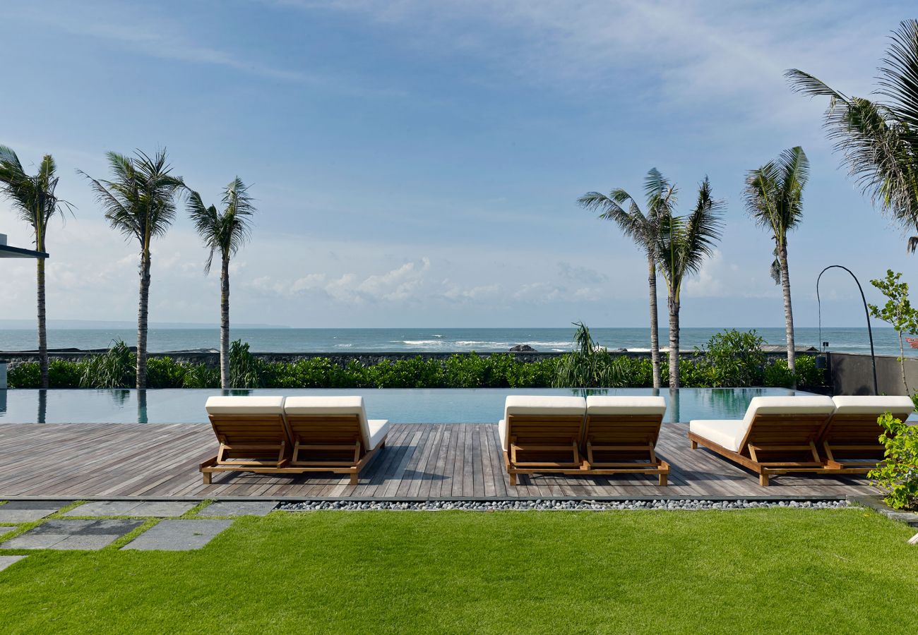 Vil.la en Canggu - Arnalaya Beach House