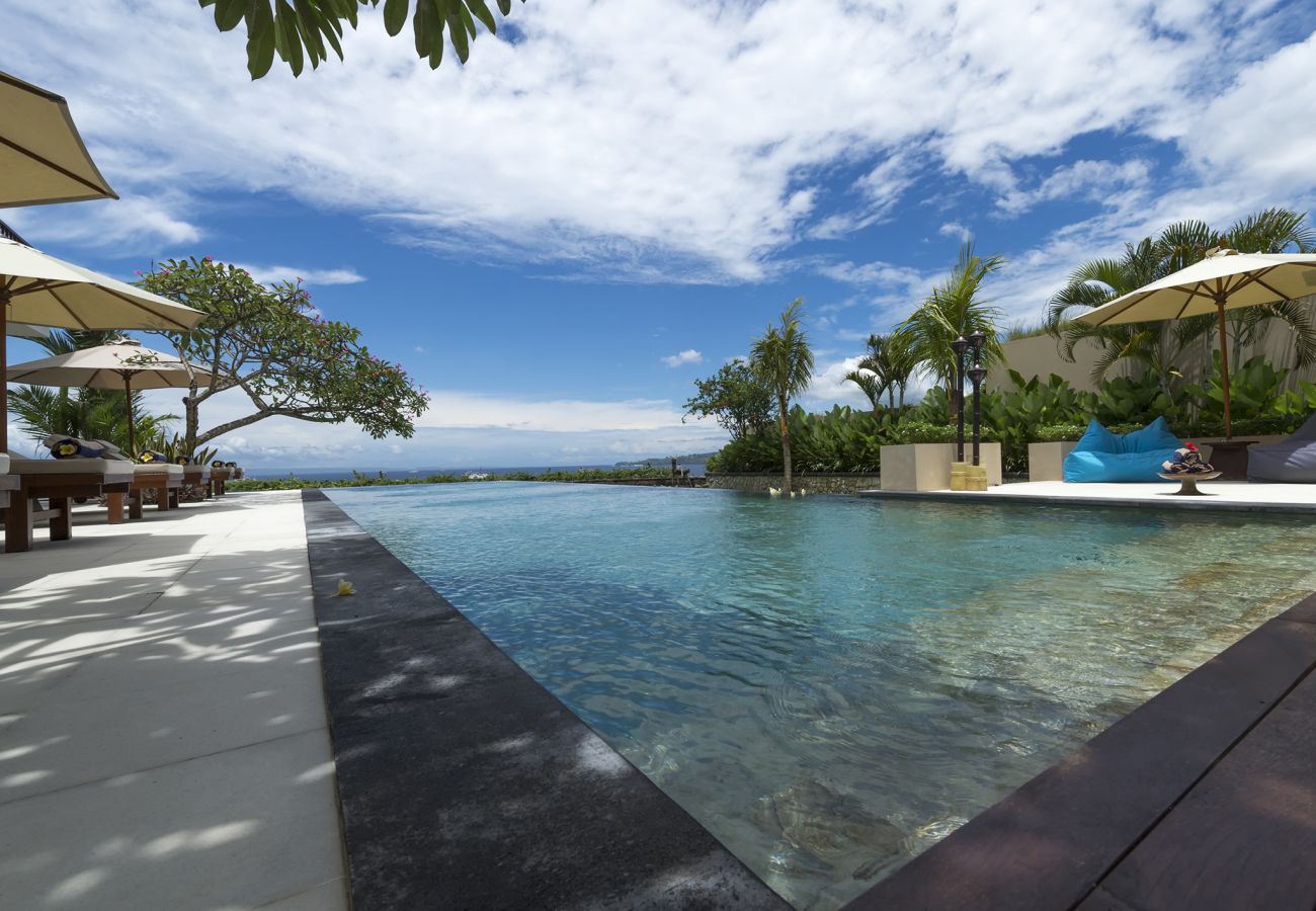 Vil.la en Manggis - Asada - Villa con piscina cerca de la playa en Bali