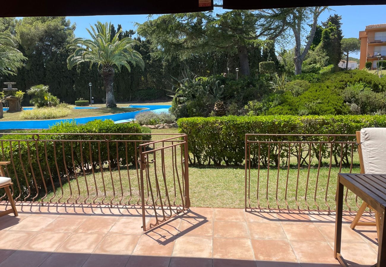 Apartament en Calella de Palafrugell - ILLA 76 -Bonic apartament amb vistes al mar, piscina ia prop de la platja de Calella