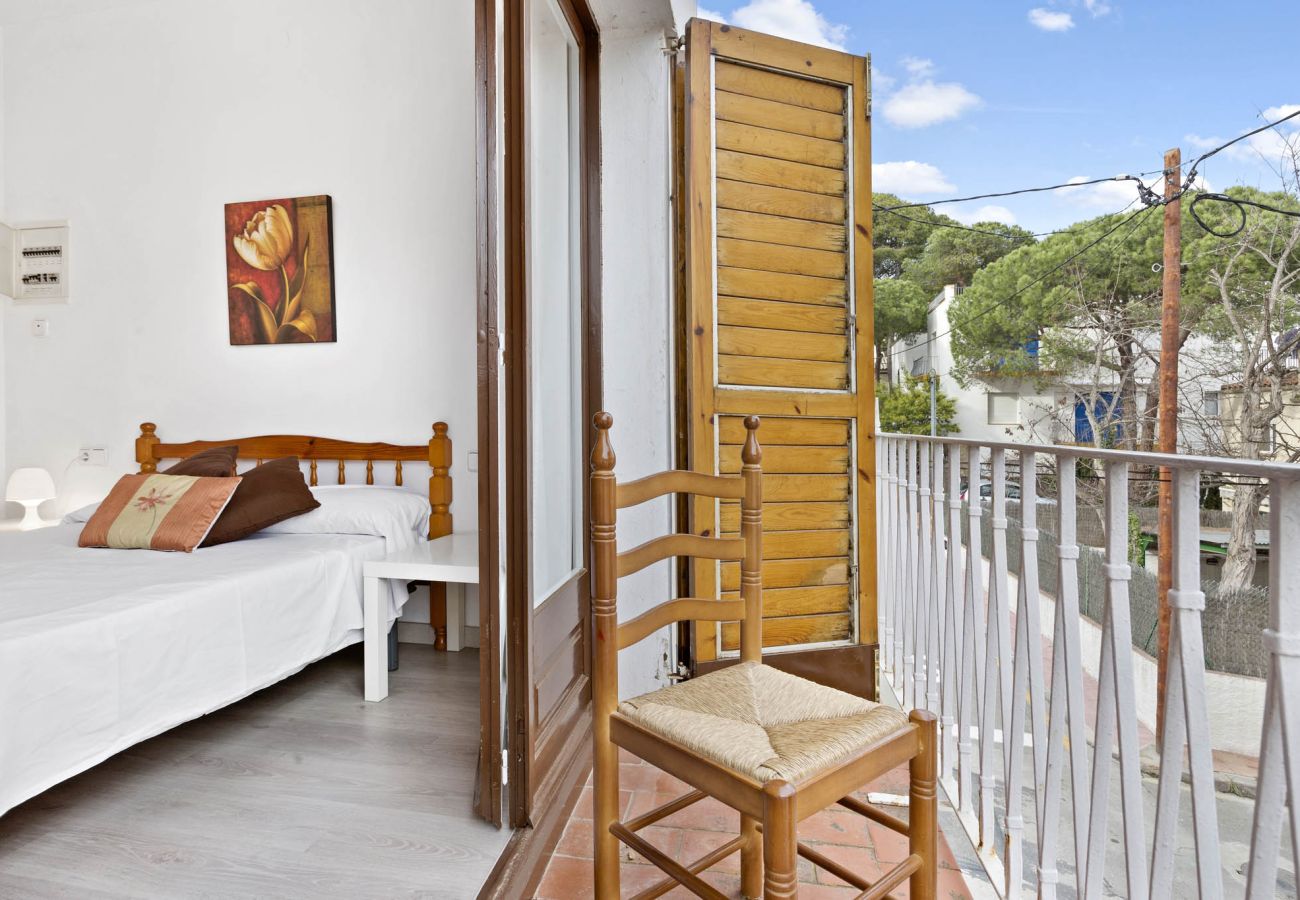 Apartment in Llafranc - 1BLA01 - 5 bedroom duplex  located only 200m from the beach of Llafranc.