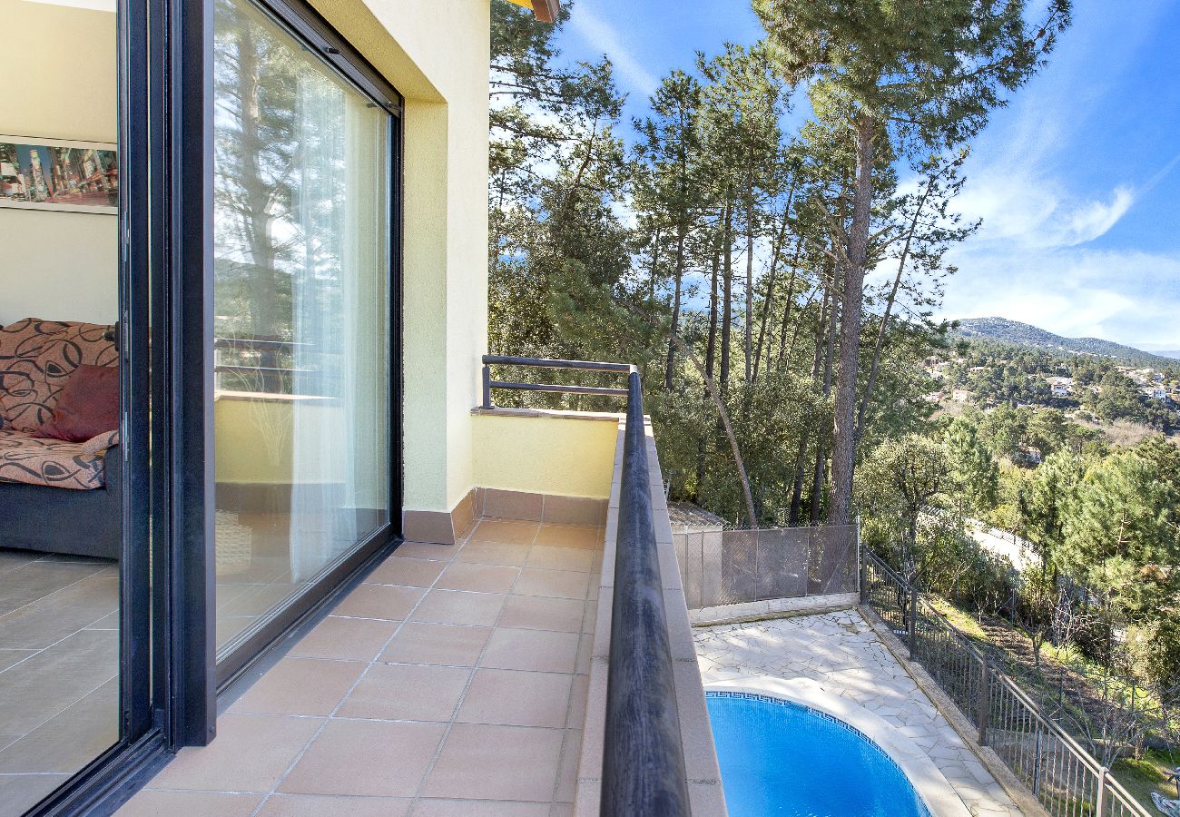 Villa in Vidreres - 2CAM01 - Cozy 4 bedroom house with private pool located in a quiet area