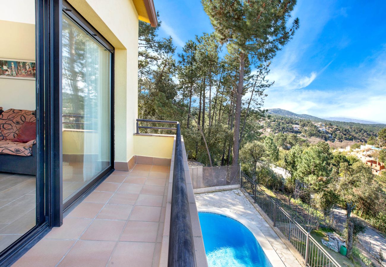 Villa in Vidreres - 2CAM01 - Cozy 4 bedroom house with private pool located in a quiet area