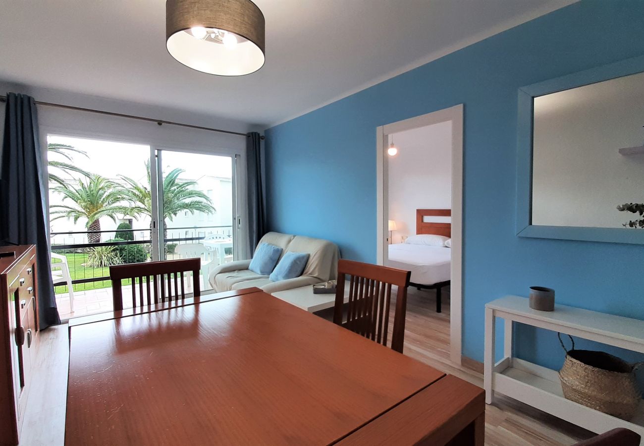 Apartment in Calella de Palafrugell - 1CB - E3 Apartment with swimming-pool and garden located very close to the beach