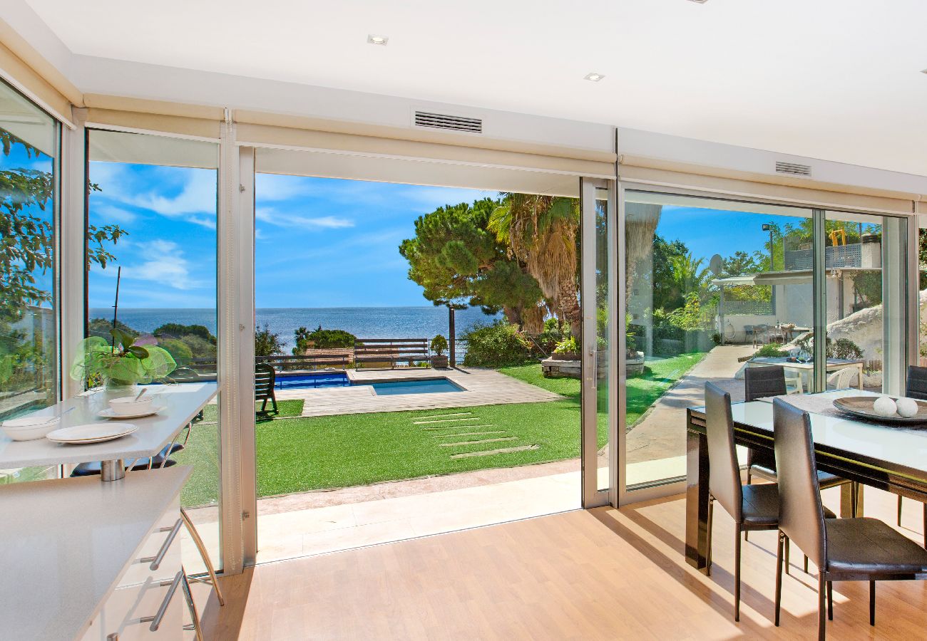 Villa in Lloret de Mar - 2CRIST01 - Beautiful luxury house with pool, beautiful sea views and located near the beach