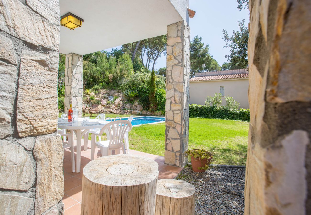 Villa in Tamariu - 1DIAZ 01 - Lovely and cozy villa with private pool and garden situated in a quiet residential area only 1km from the beautiful Aigua Xelida beach