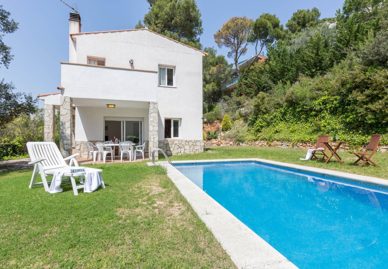 Villa in Tamariu - 1DIAZ 01 - Lovely and cozy villa with private pool and garden situated in a quiet residential area only 1km from the beautiful Aigua Xelida beach