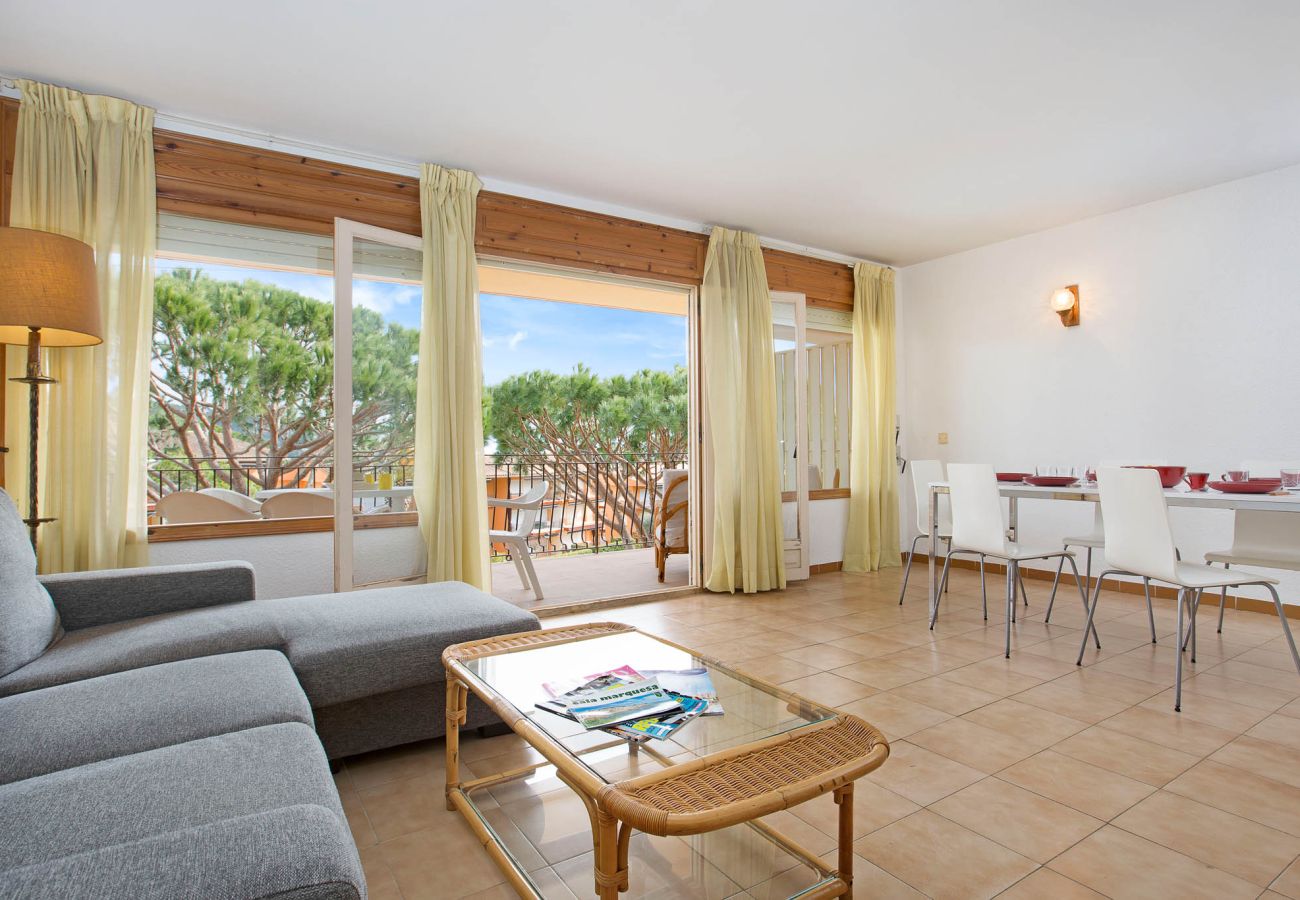 Apartment in Calella de Palafrugell - 1I 23 - Cosy apartment with communal swimming pool a few minutes walk from the beach of Calella de Palafrugell.