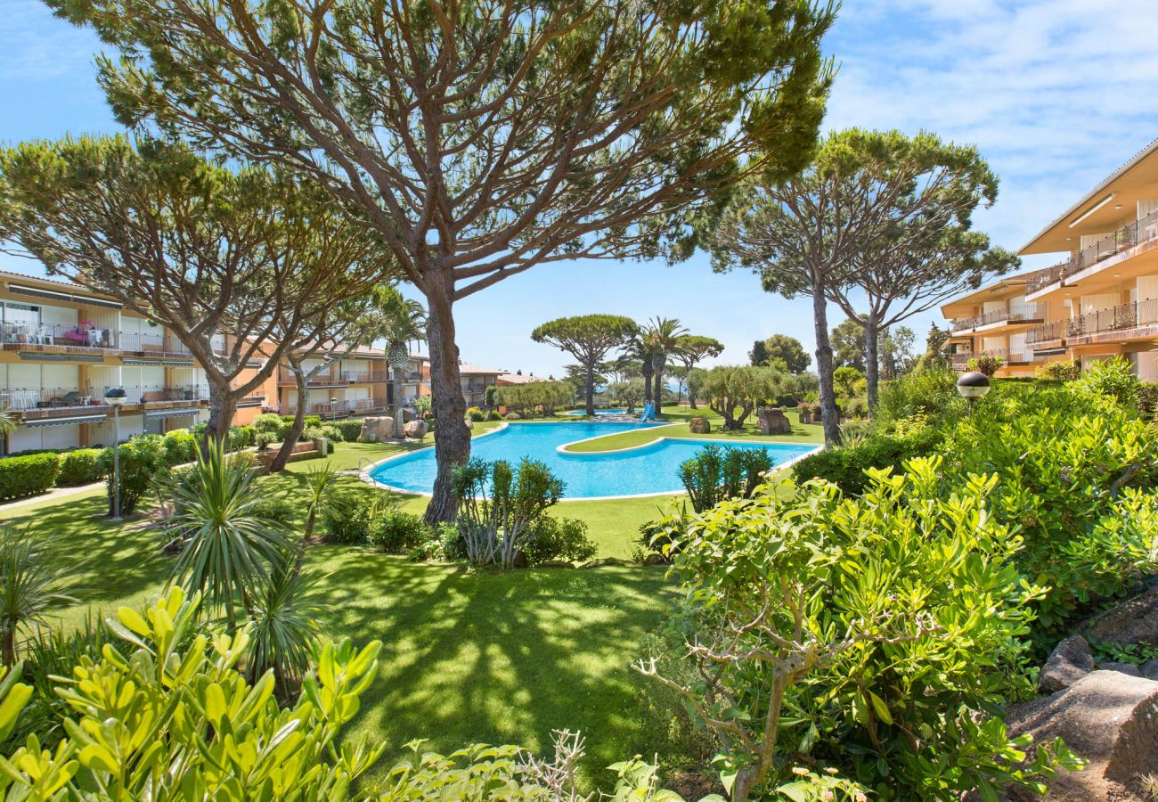 Apartment in Calella de Palafrugell - 1I 23 - Cosy apartment with communal swimming pool a few minutes walk from the beach of Calella de Palafrugell.