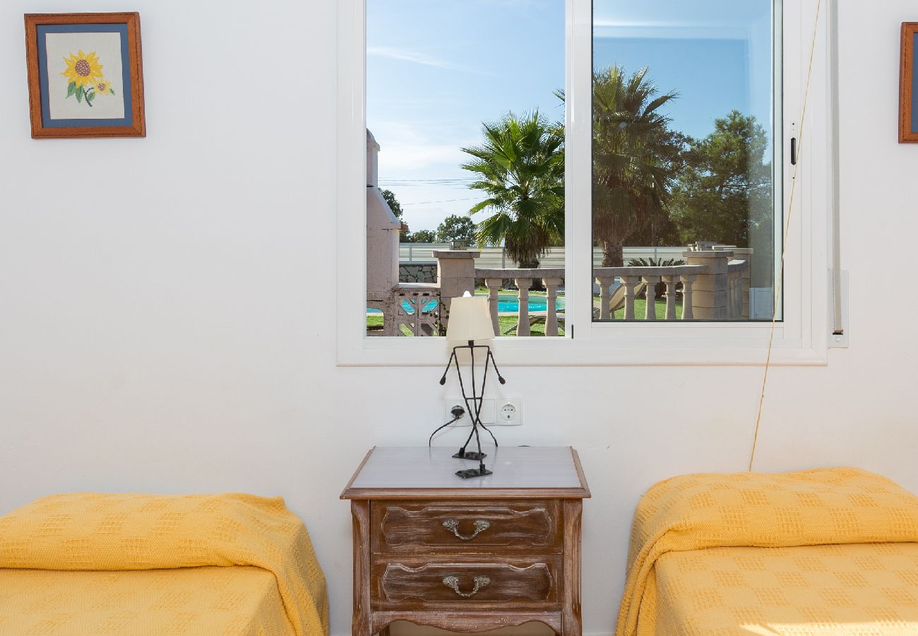 Villa in Lloret de Mar - 2MARIAN01 - Nice 3 bedroom house with private pool located in a quiet residential area