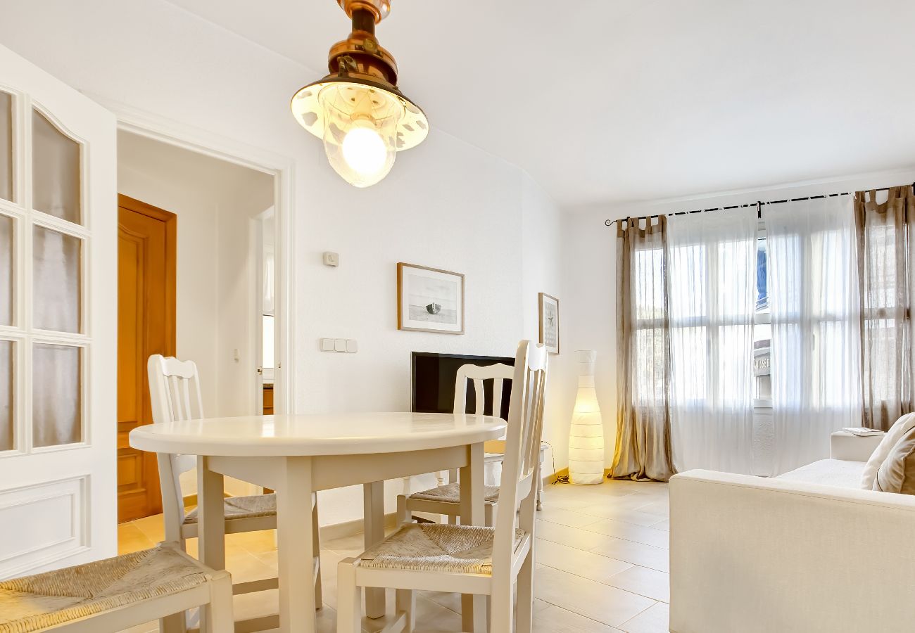 Apartment in Llafranc - 1MART 01 - Small renovated studio located just 50 m from thel beach of Llafranc