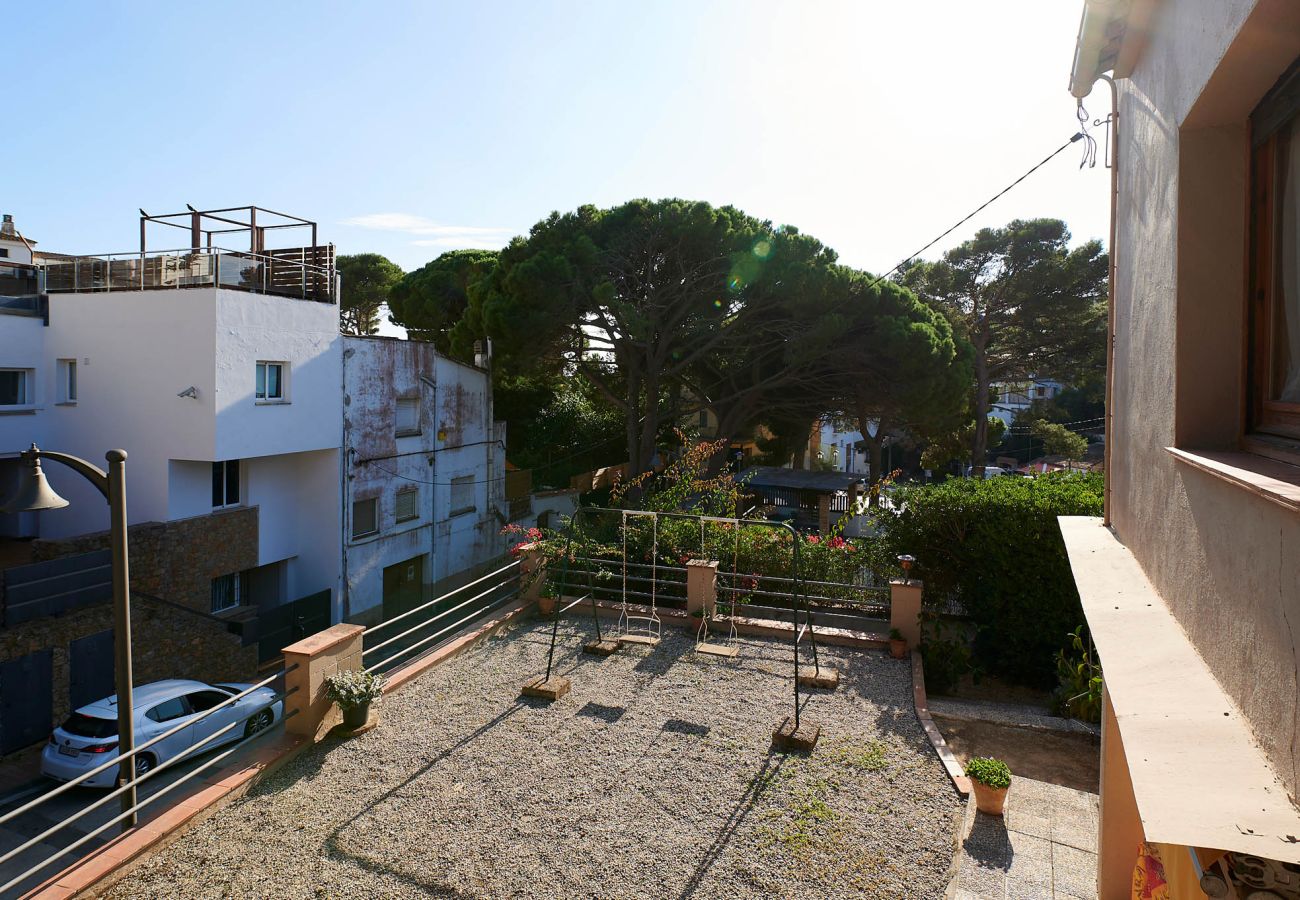 Apartment in Llafranc - 1MASS 01 - House divided into two independent apartments only 200m from Llafranc beach