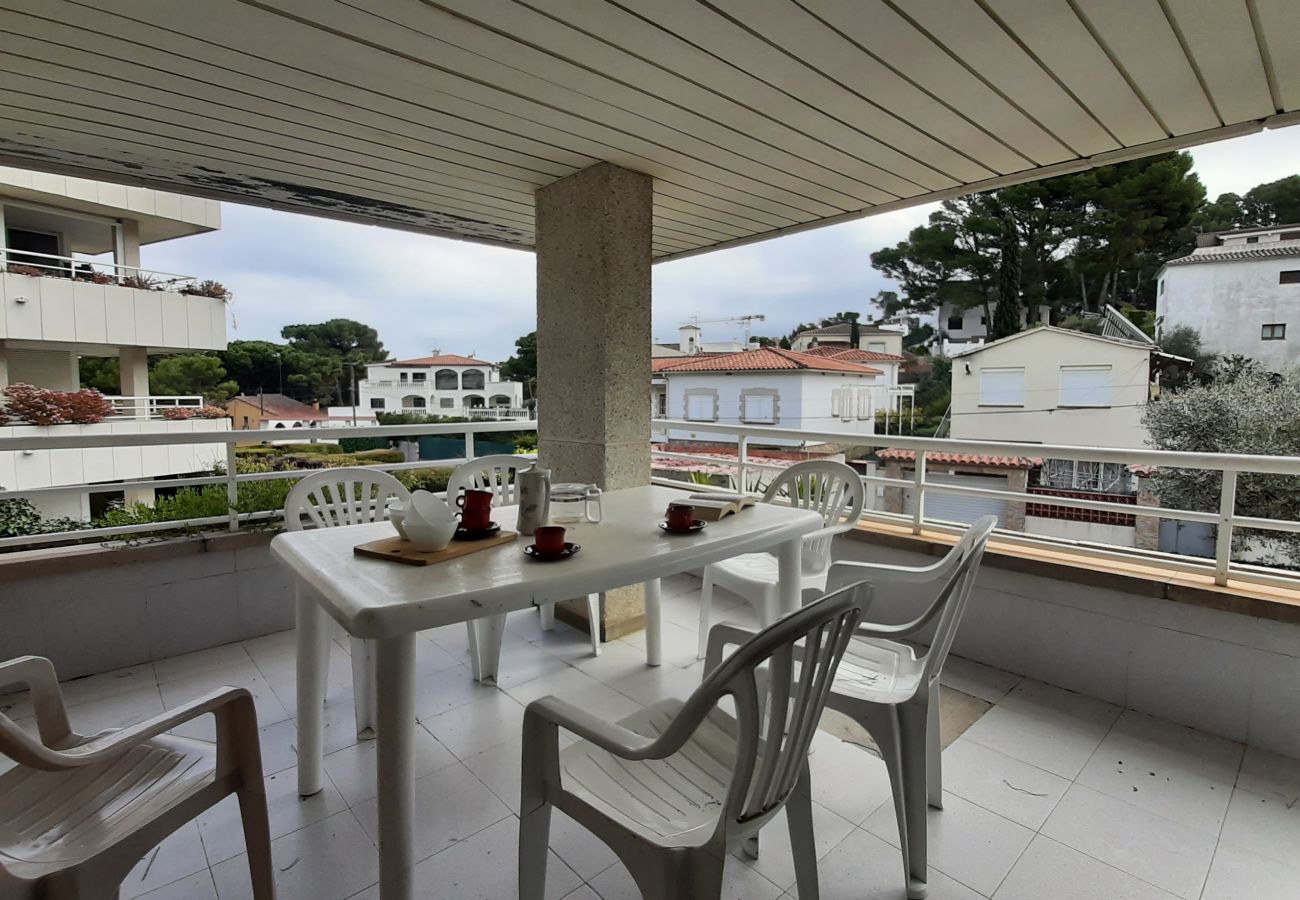 Apartment in Pals - 1OP 01 - Apartment located in Pals, in a residential complex with swimming pool, 400 m from the beach