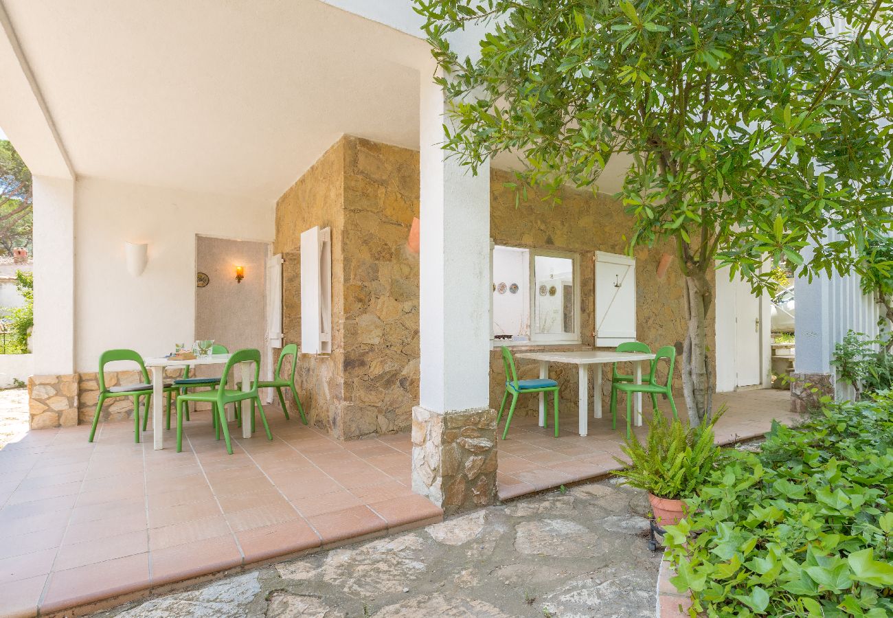 Apartment in Llafranc - 1PAN PL - Simple house divided into 3 independent apartments situated a couple of meters away from the beautiful beach of Llafranc