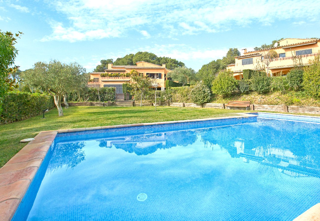 Villa in Llafranc - 1PAST 02 - Magnificent house with communal swimming pool in Llafranc, only 450m away from the beach