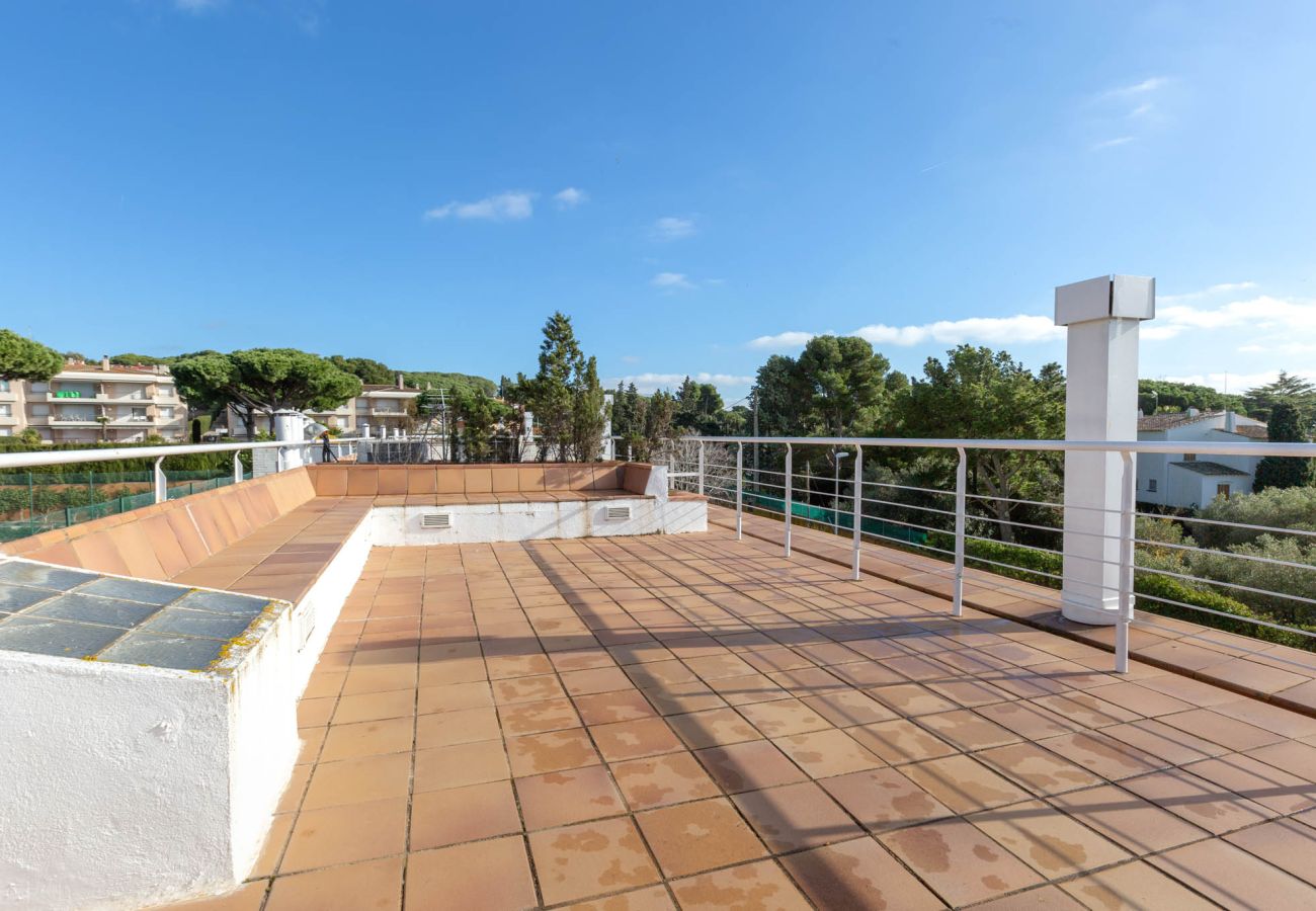 Villa in Calella de Palafrugell - 1VICK 01 - Nice house located in a very quiet residential area with communal pool near the beach of Calella de Palafrugell